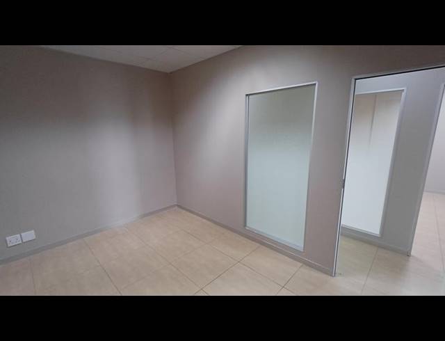 BUSINESS PROPERTY TO RENT IN MIDSTREAM ESTATE